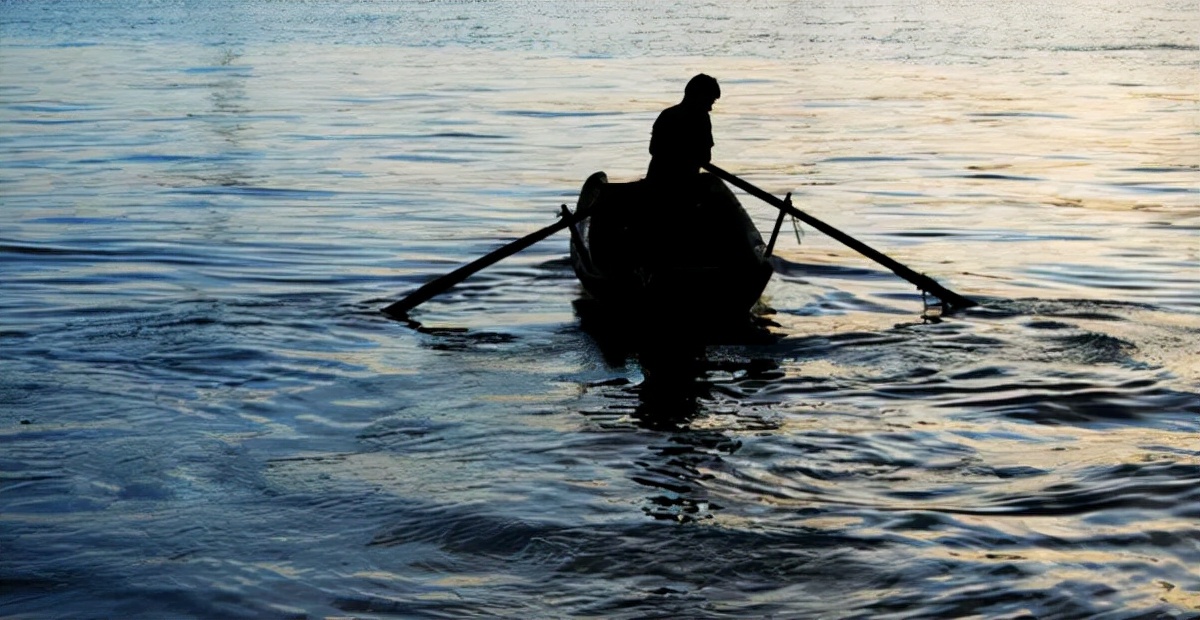 龙检罗：掌舵学校之“渡船”，矢志教育之“摆渡人”