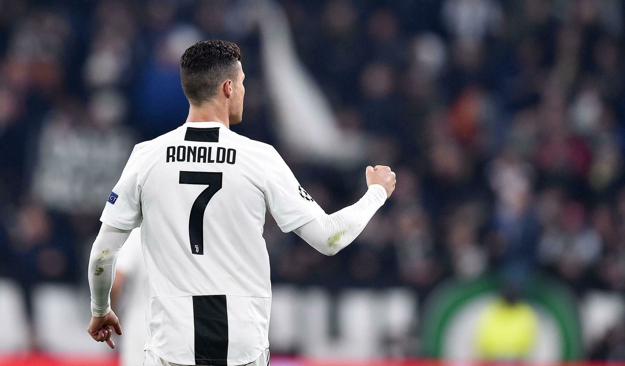 c罗亮相马德里,c罗马德里发布会