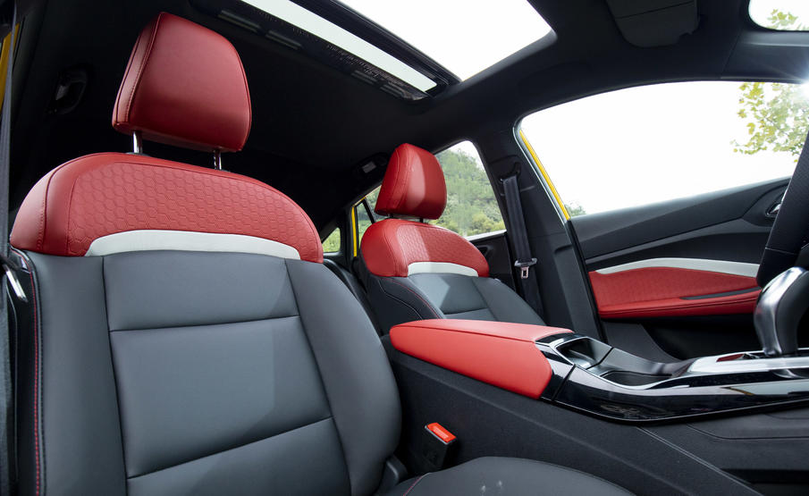 4.99万的名爵mg5试驾,名爵mg5中配自动青春风尚版起步