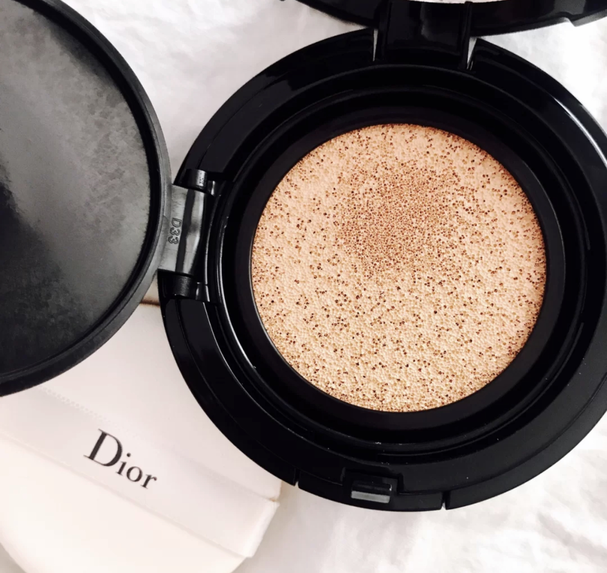 雪花秀和阿玛尼气垫,阿玛尼气垫跟雪花秀气垫哪个强