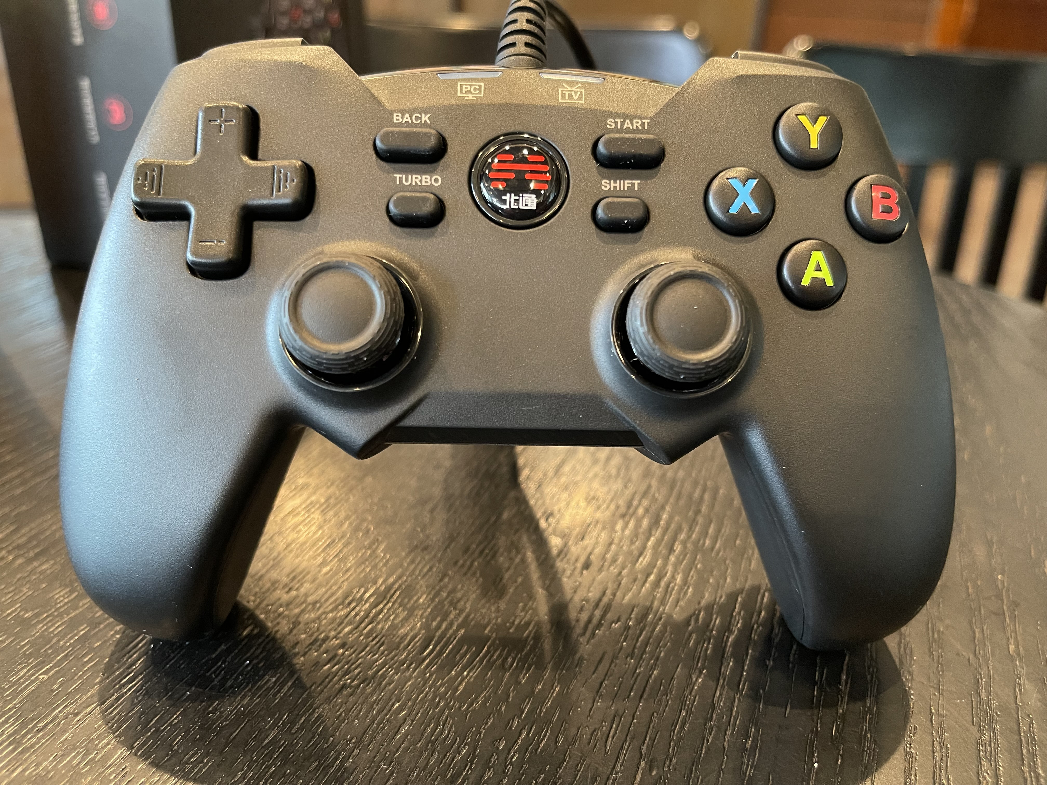 北通蝙蝠bd4e和雷神g50,北通蝙蝠4e手柄玩使命召唤