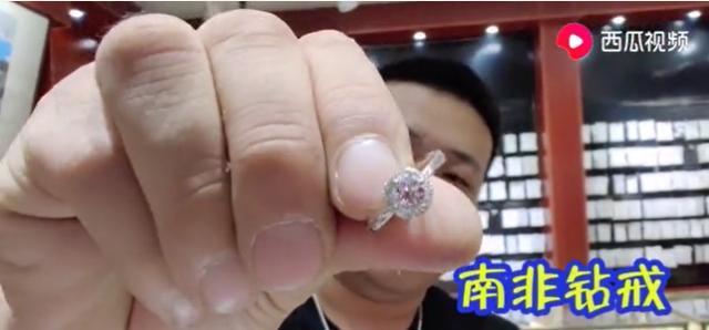 以次充好是不是可以假一赔三,以次充好与以假充真