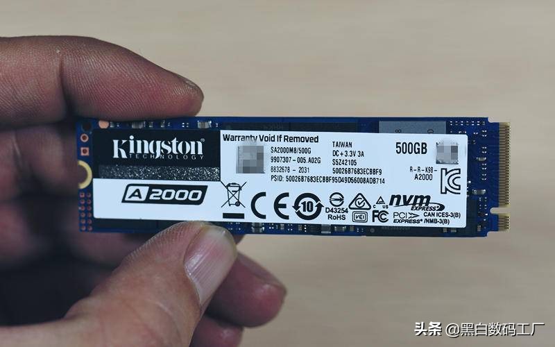 金士顿雷电3600内存是什么颗粒,金士顿雷电2400内存颗粒