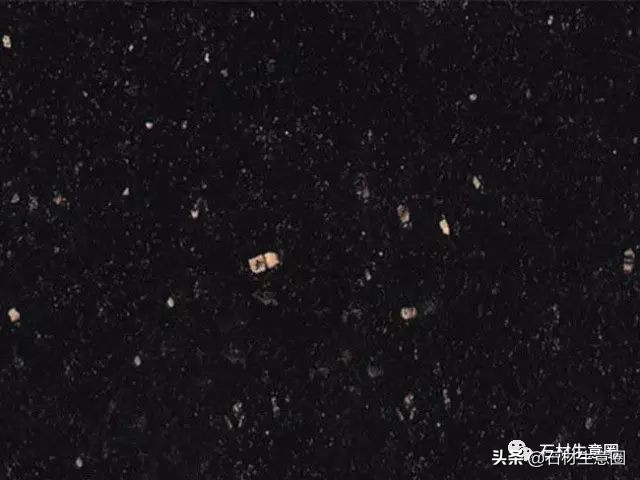 花岗岩黑色的是石英吗,景观石材花岗岩黑色