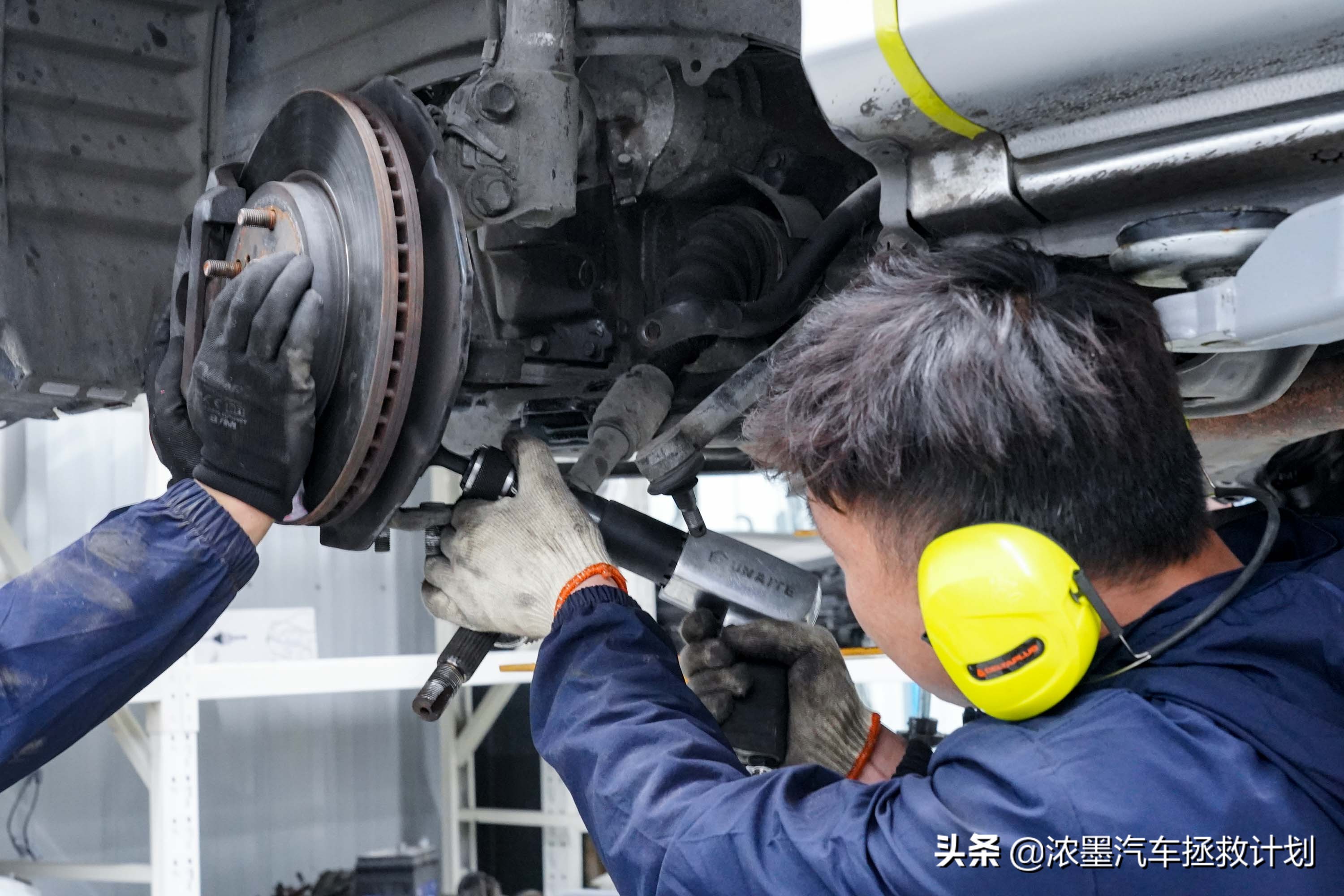 丰田普瑞维亚整备全过程,丰田普瑞维亚2024款豪华版试驾