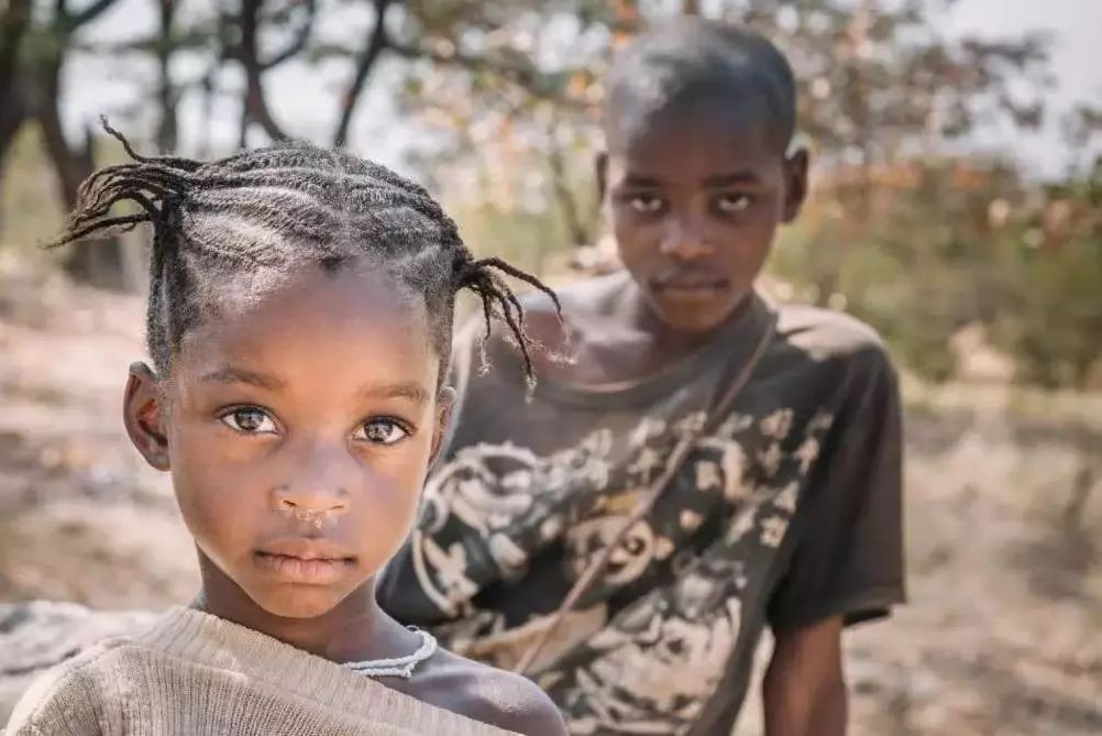 情侣离职旅行国家,情侣辞职骑摩托环游中国