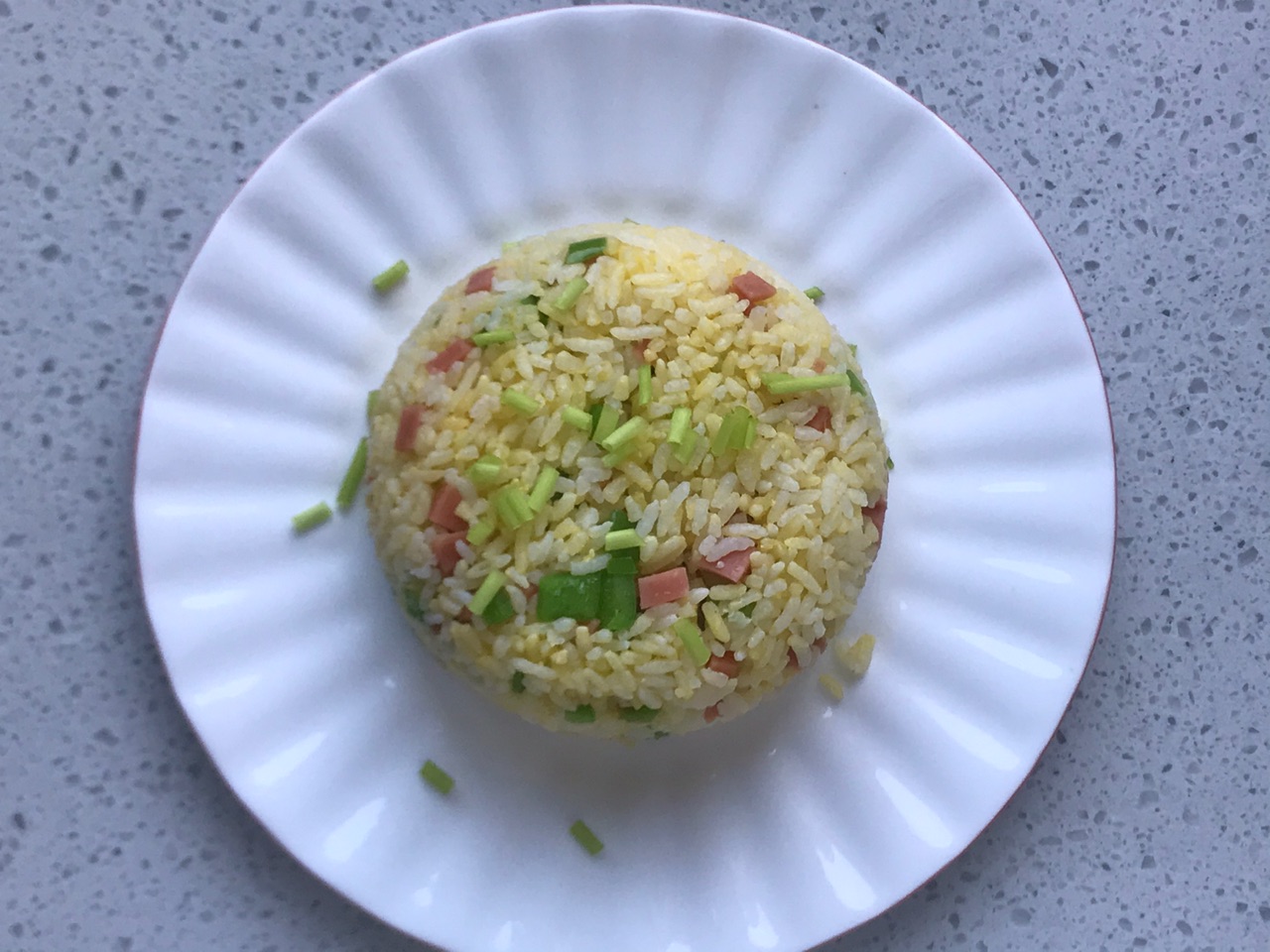 怎么做炒饭简单又轻松又好吃呢,怎样做炒饭才能让炒饭粒粒分明