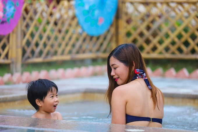 广东珠海浪漫之城视频,珠海海洋王国温泉