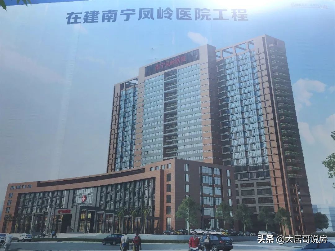 广西南宁市青秀区凤岭北路烂尾楼,南宁凤岭医院何时能完工呢