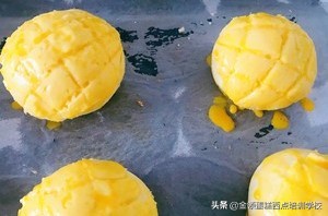菠萝包制作最简单,菠萝包制作方法视频教程