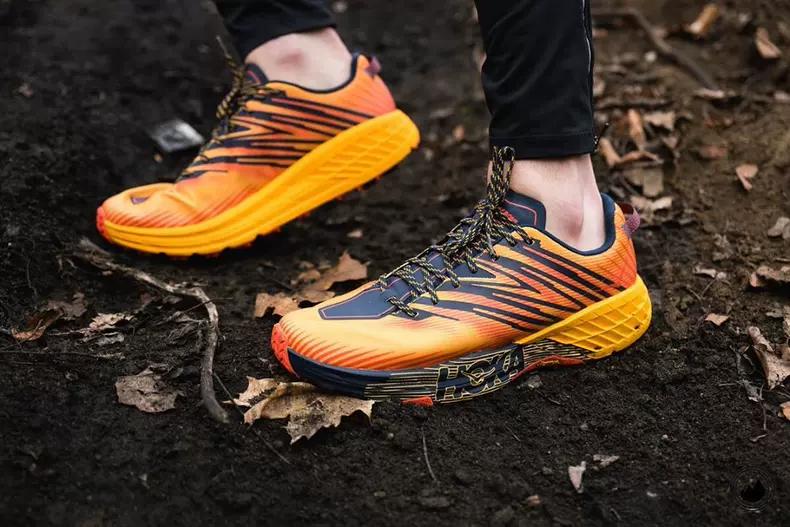 hoka飞速羚羊5和挑战者6区别,Hoka飞速羚羊5代越野跑鞋