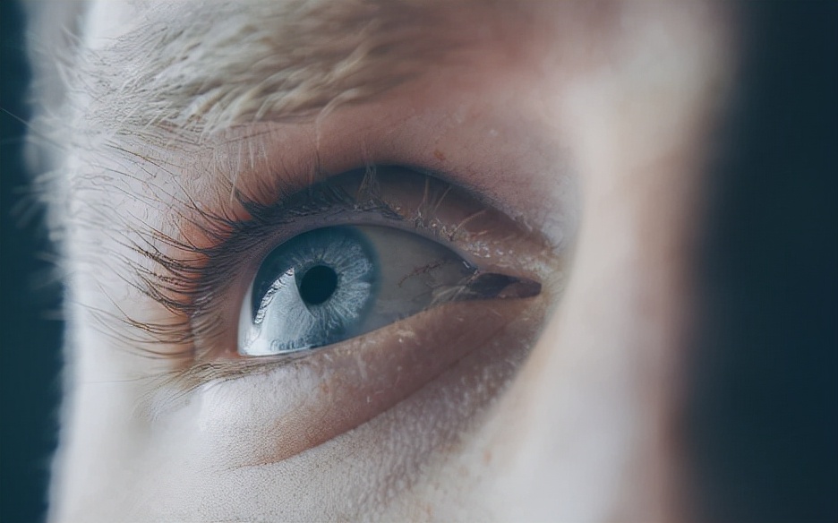 男性黑眼圈产生的原因,人多大年纪会产生黑眼圈