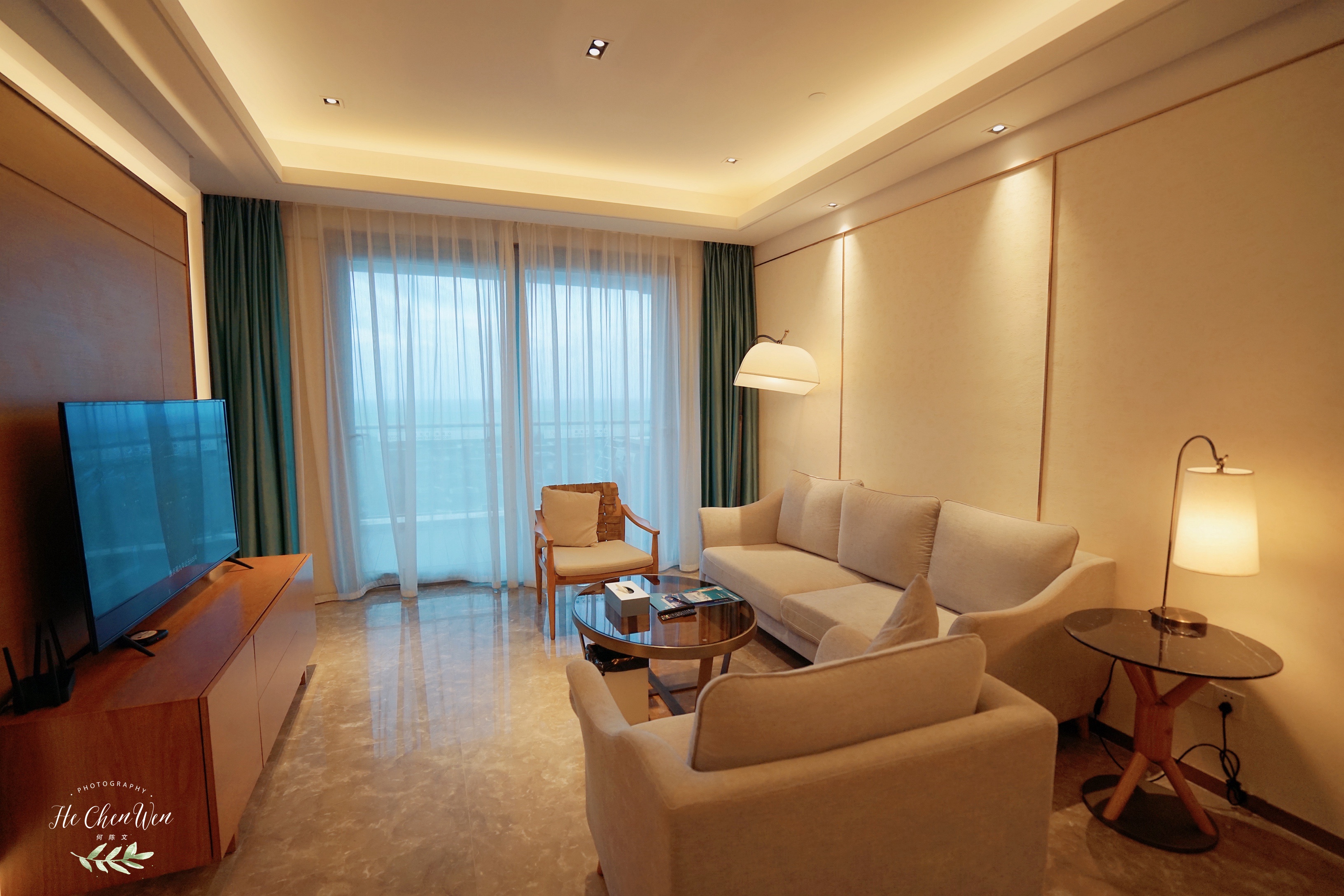 海棠湾海景两房公寓,三亚海棠湾海景公寓出售