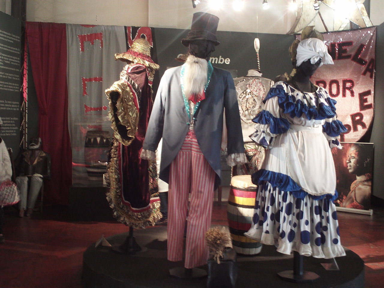 乌拉圭蒙得维地亚拉普拉塔河,乌拉圭首都蒙得维的亚现代别墅