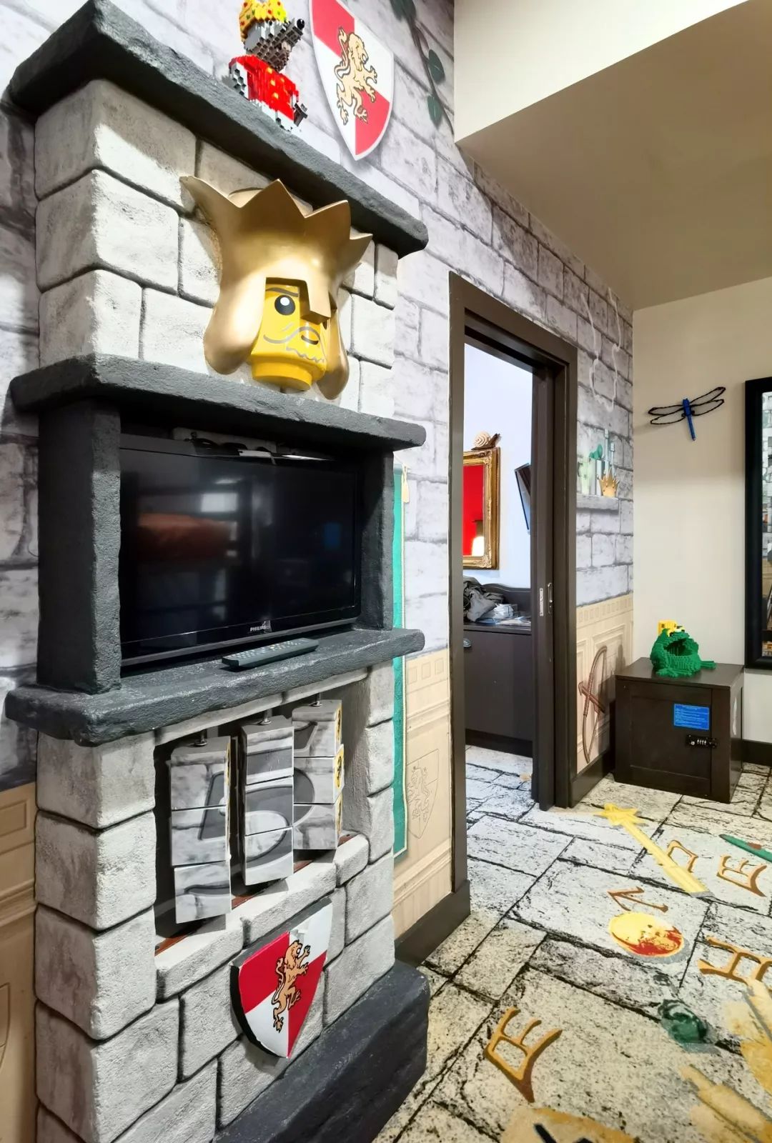 住入乐高世界中，是什么样的体验？梦幻得让你不相信