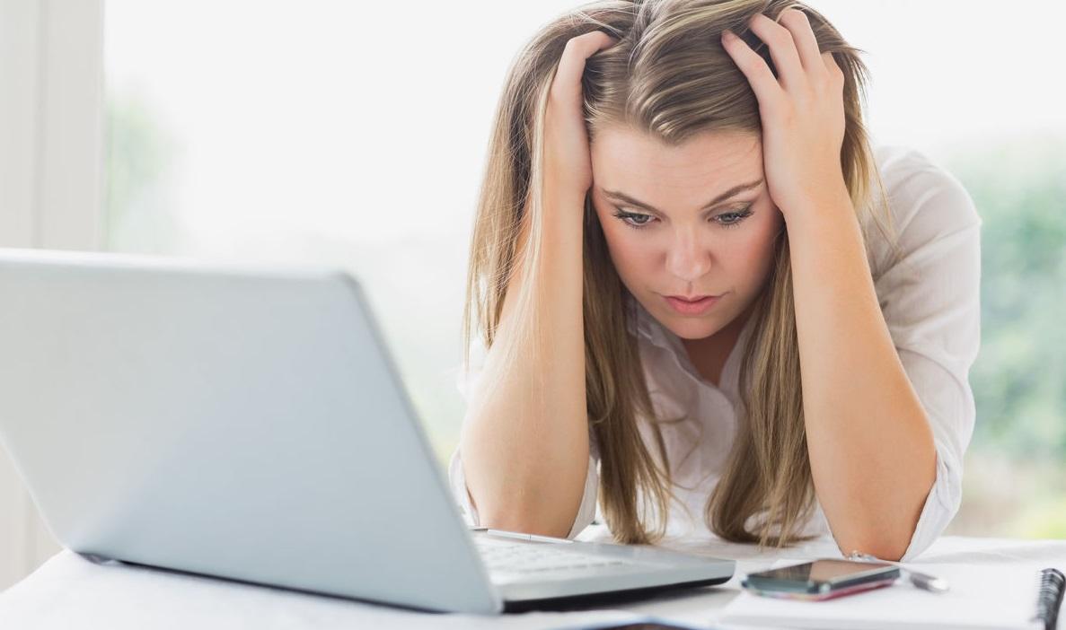 长白头发拔一根长十根是真的吗,拔一根白头发长十根白头发真的吗