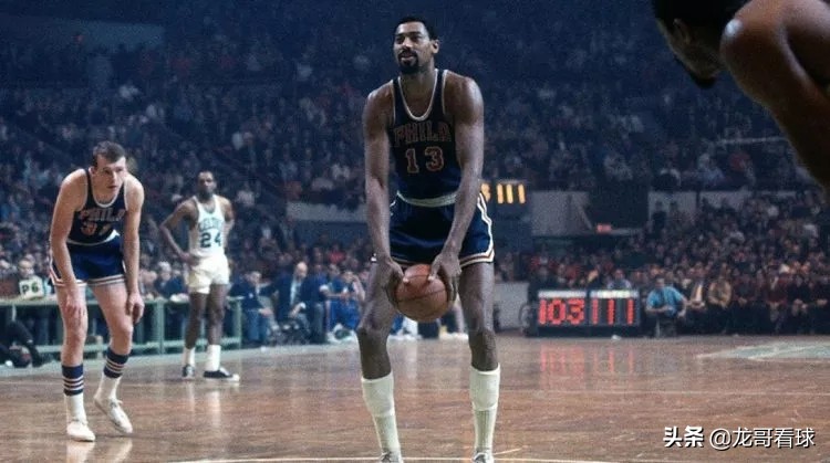 单赛季场均10+罚球次数排行,单赛季命中500个罚球