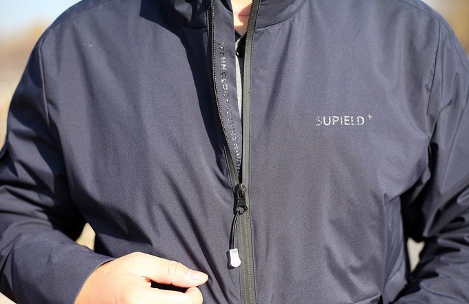 真实体验|气凝胶服装真的比羽绒更保暖？薄薄3mmPK40mm厚的羽绒