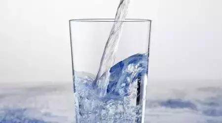 6℃！雨夹雪在路上！天冷早起醒来第一件事不是穿衣！而是……唐山人速看！