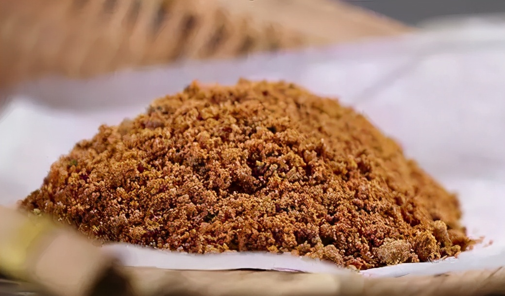 人参阿胶三七蒸了吃会更好吗,人参阿胶服用多了