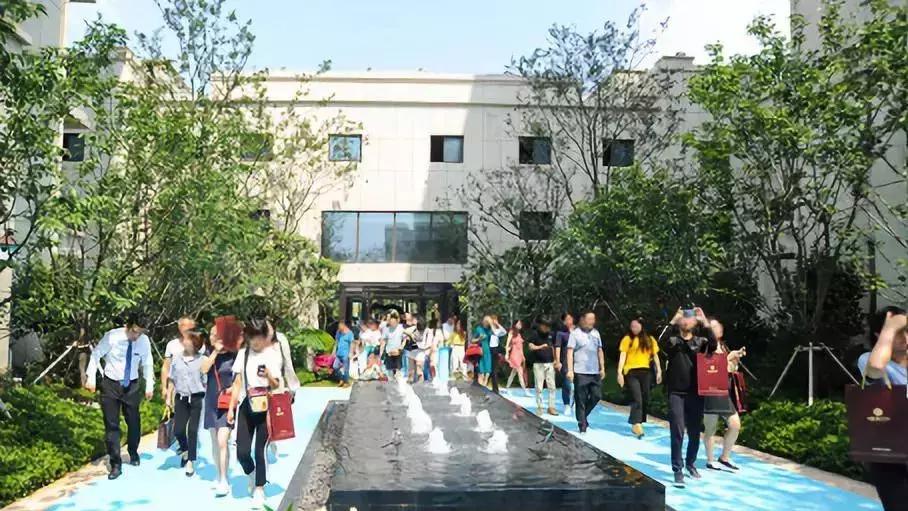 溧水康利华府中签人数,康利华府万人摇号