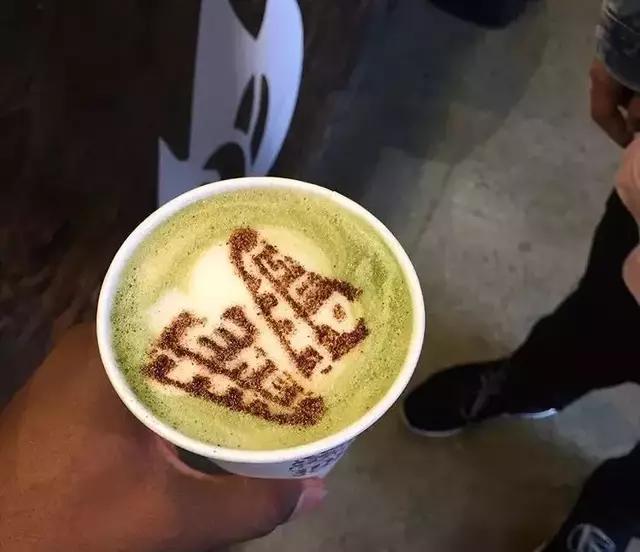 “这鞋要是假的我直播吃掉”这次就吃给你看！