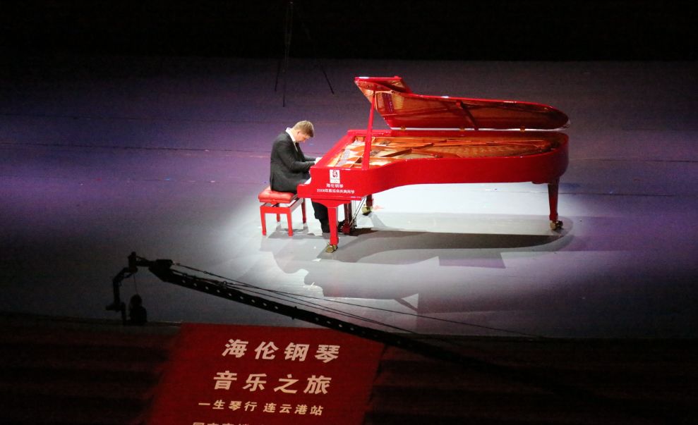 从默默无闻至民族品牌-海伦的历史你值得了解