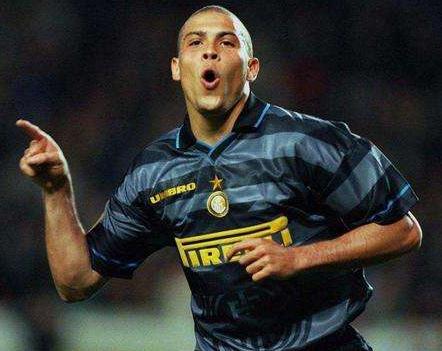 足坛最难破的10大纪录c罗,足坛第一人c罗10次戴帽历史