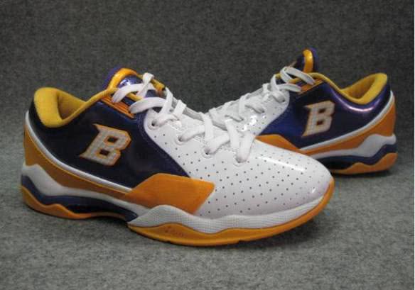 楦挎槦灏斿厠澶╂灑璇勬祴,楦挎槦灏斿厠澶╂灑濂囧脊閰嶈壊