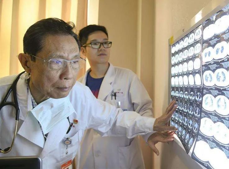 长寿的健康专家,长寿老中医的饮食