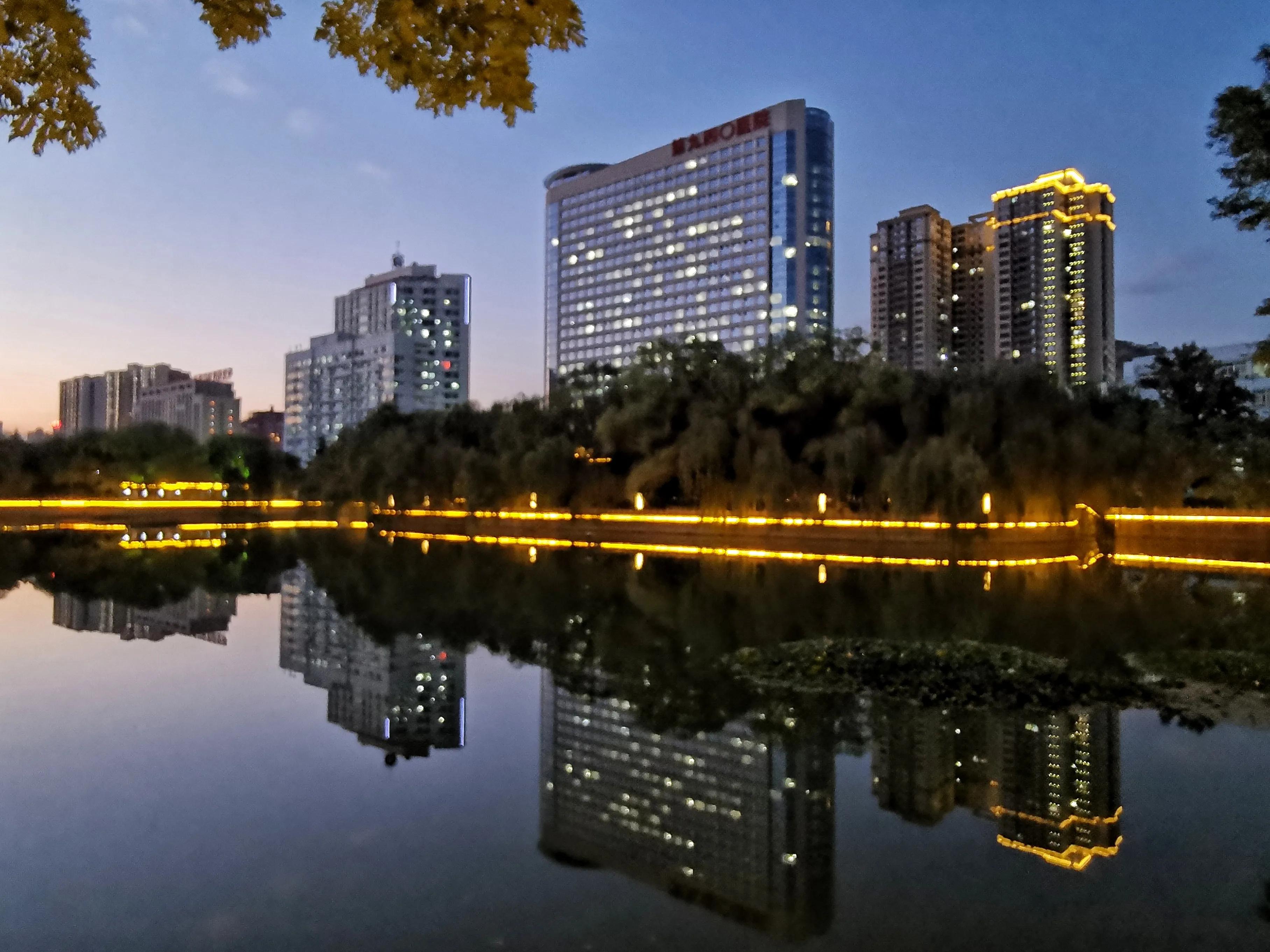 兰州军区总医院940医院,兰州军区总医院夜晚视频