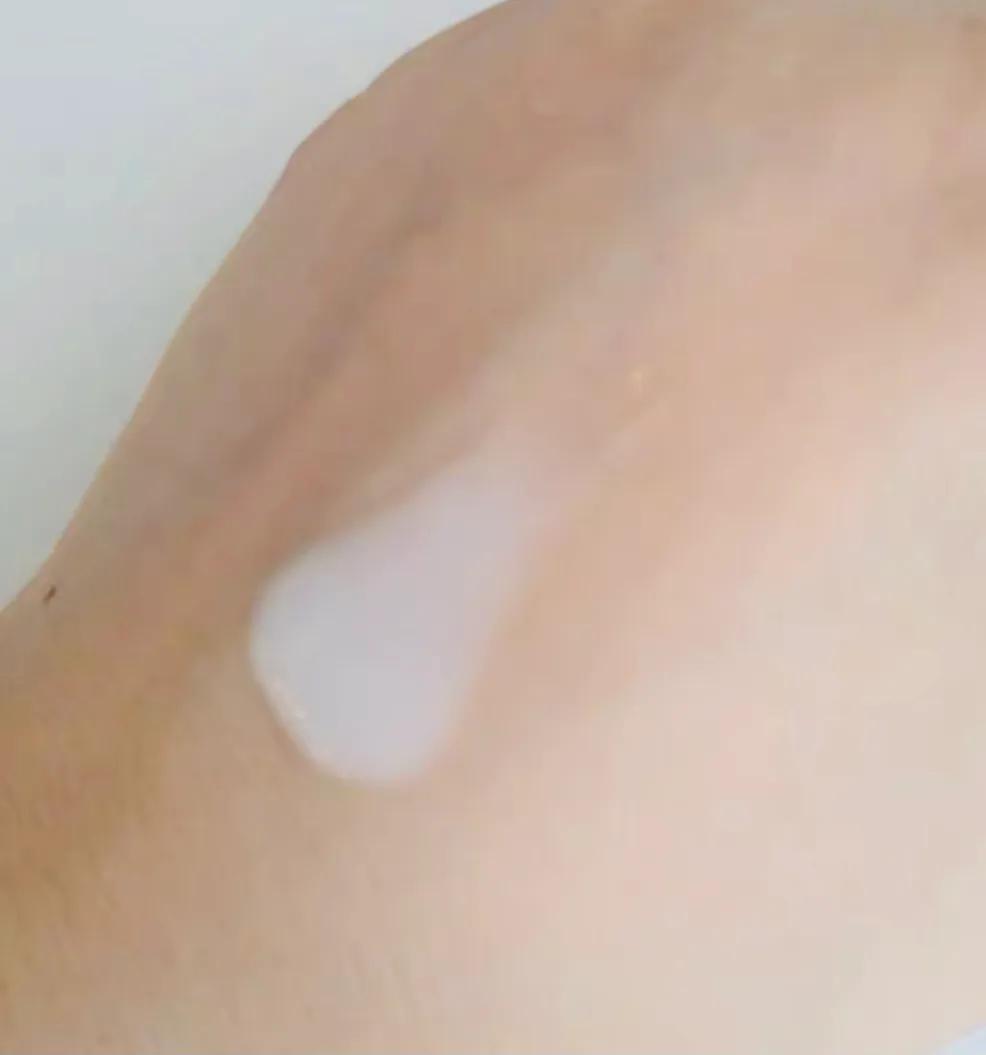 公认最好淡斑精华olay,olay光感小白瓶精华液好用吗