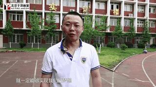 气哭专业画家，还不如这些保安大叔，流浪大爷，食堂大姐？