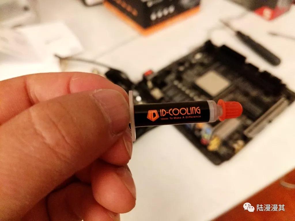 孤勇者mini机箱itx装机,240水冷itx机箱装机全过程