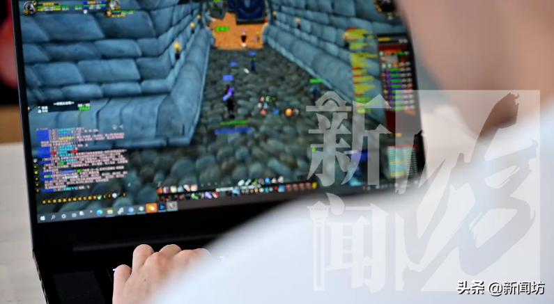 里脊肉、龙虾片…上海小囡高考后摆摊！老父亲：比玩游戏好多了