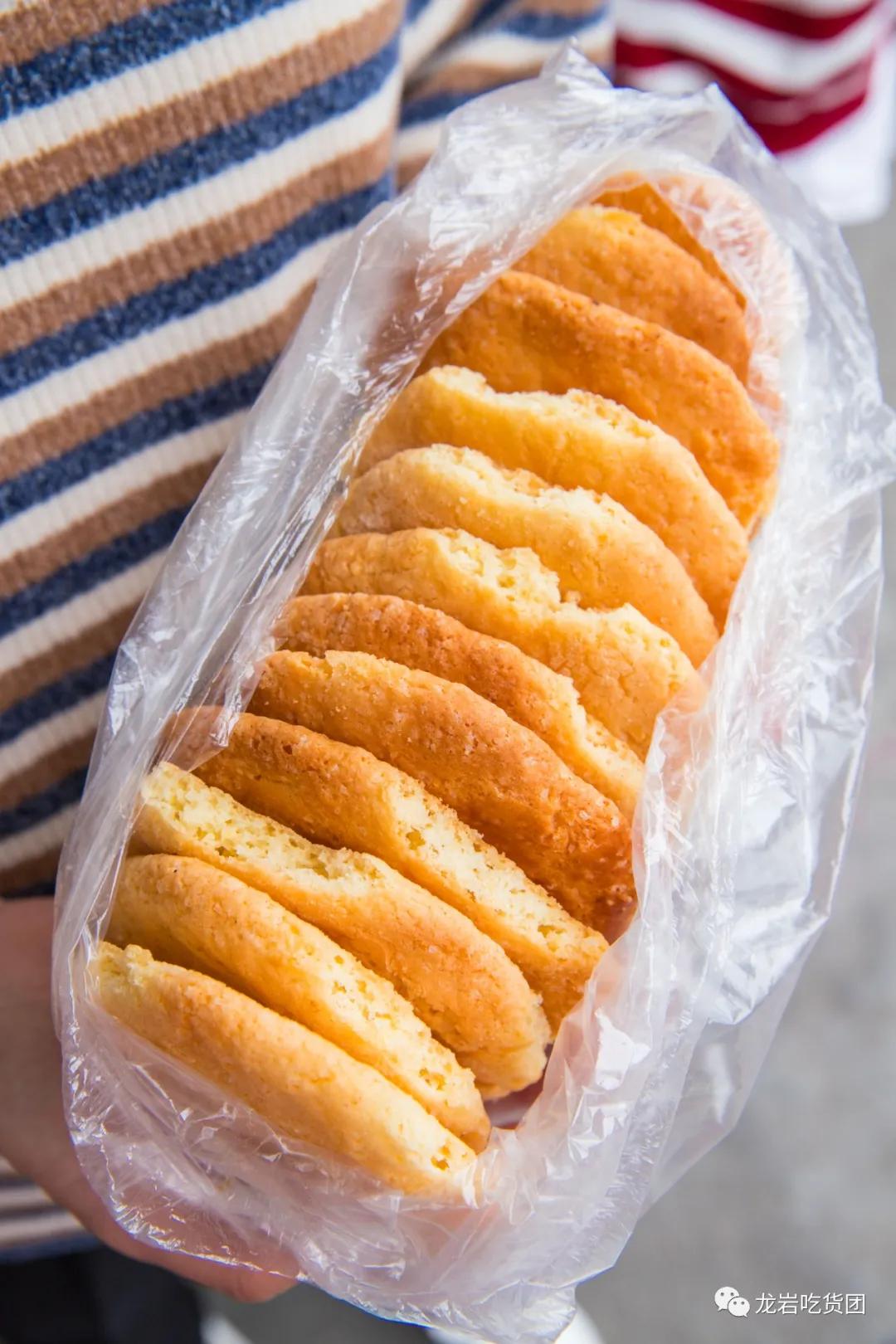 走吧，去龙门镇，吃上一整天