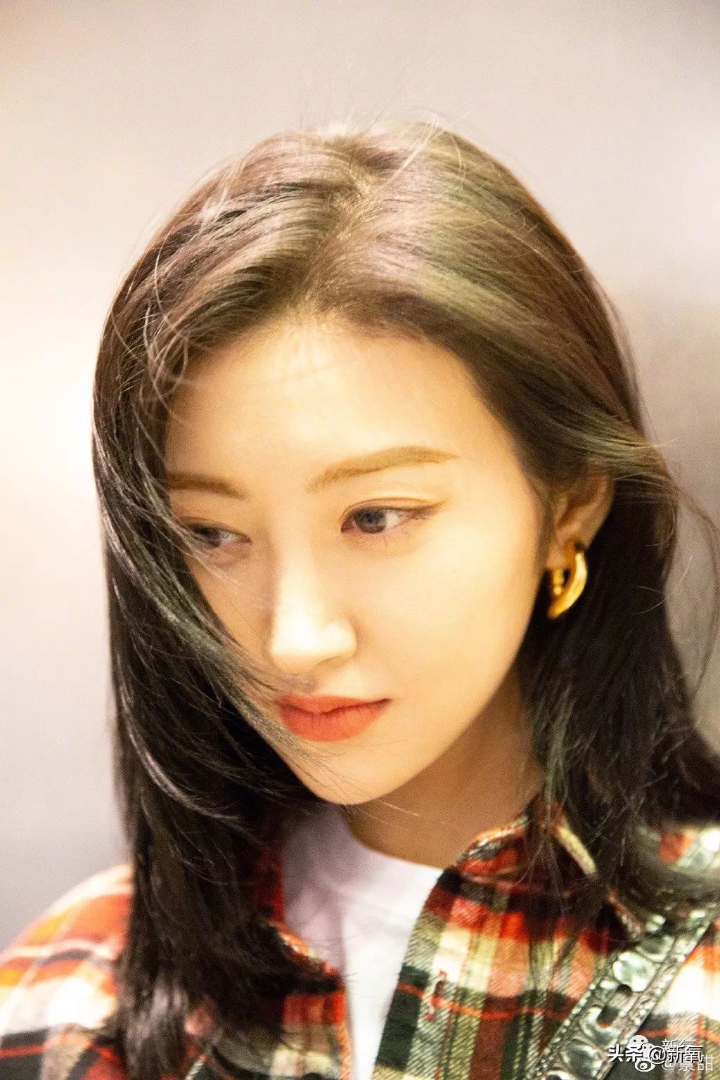 景甜修复后的双眼皮多宽,景甜修复之后的双眼皮是多宽