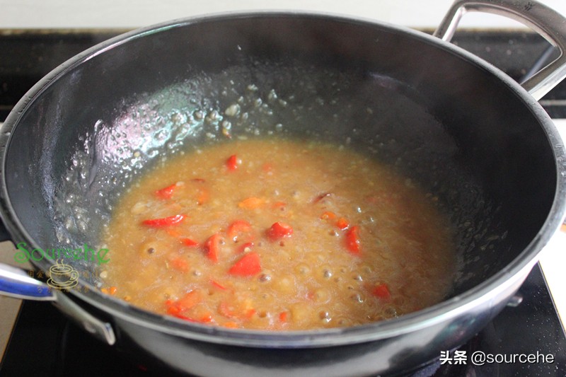 红烧带鱼带汤汁,红烧带鱼怎么去除腥味