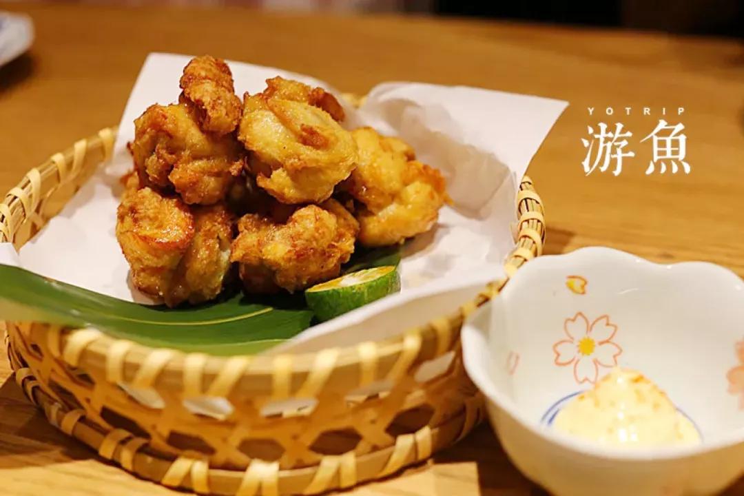 鐞嗘兂涓殑鐢熸椿涓変簹,鐞嗘兂涓殑涓変簹