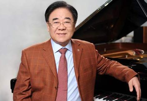 李谷一和那英谁是真正的歌坛天后,歌唱家李谷一目前情况