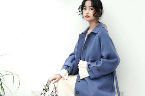 买毛呢大衣三个技巧特别重要,怎样鉴别正品毛呢大衣