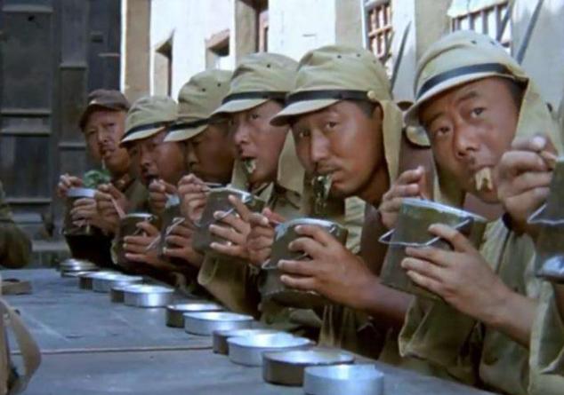 日本军帽为什么有三块布,日本军帽为什么有几块布