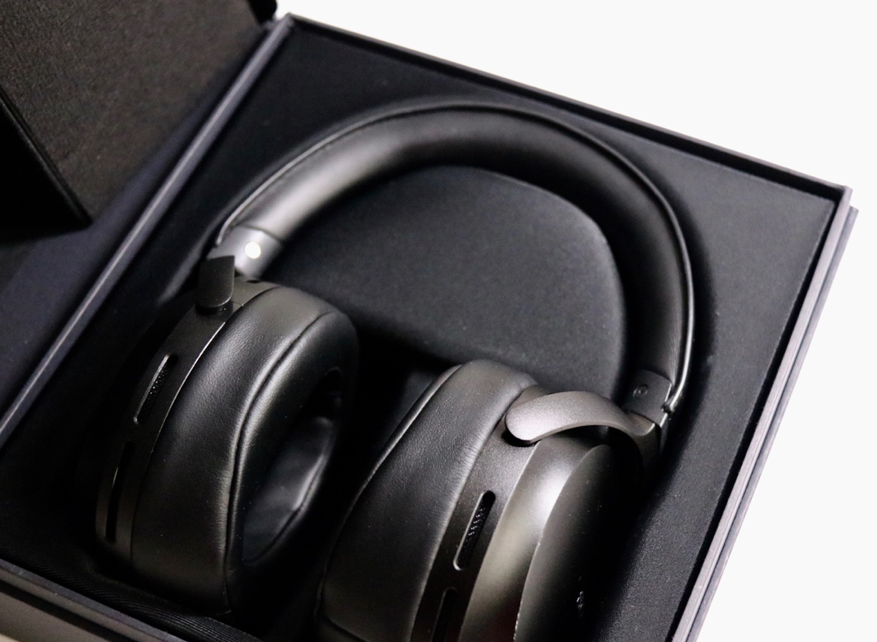 索尼mdrz7对比z7m2,索尼wh-1000xm5和mdr-z7m2