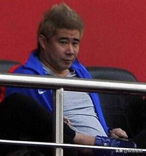 董方卓重返曼联视频,曼联名宿评价董方卓