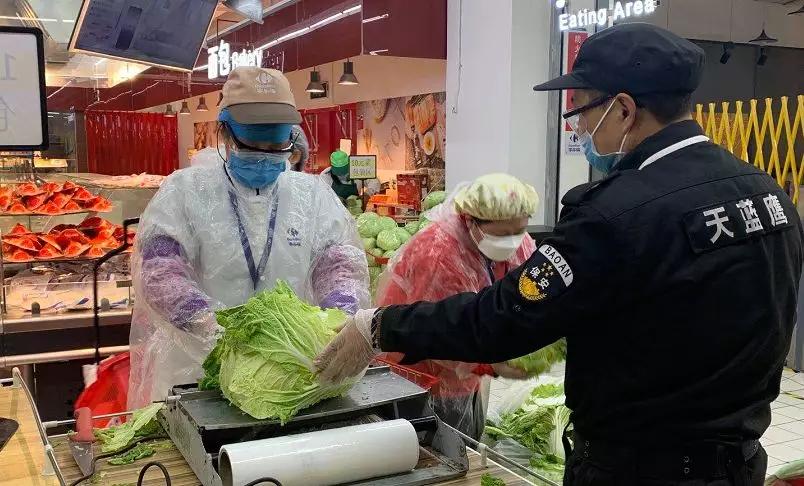 @武汉人：团购的物资套餐是这样送到你手上的