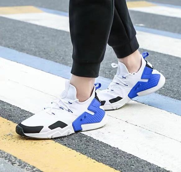 一年只用系一次的鞋带绑法,一步搞定鞋带绑法