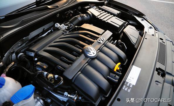 大众帕萨特3.0v6旗舰版,大众帕萨特2023最新款顶配落地价