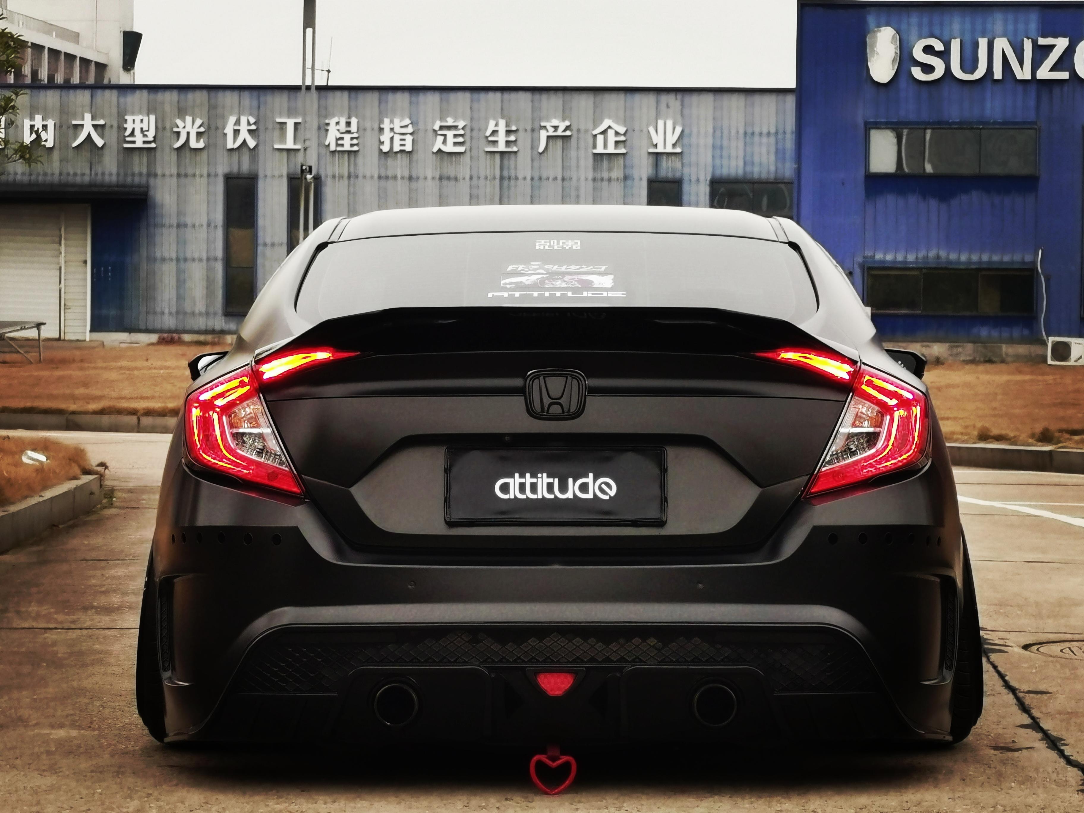 十代思域外观黑白改装方案,十代思域全黑改装