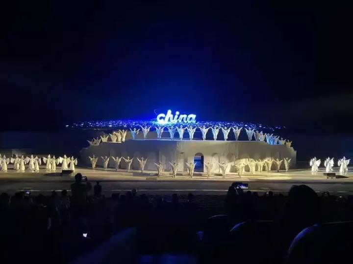 景德镇官明瓷板画价值,景德镇的价值