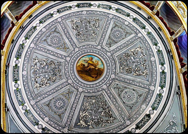 情迷西西里：漫步“蜜糖小城”诺托，感受巴洛克建筑艺术的灵动、浪漫与激情